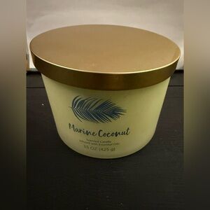 Opalhouse Marine Coconut Candle with Frosted Finish